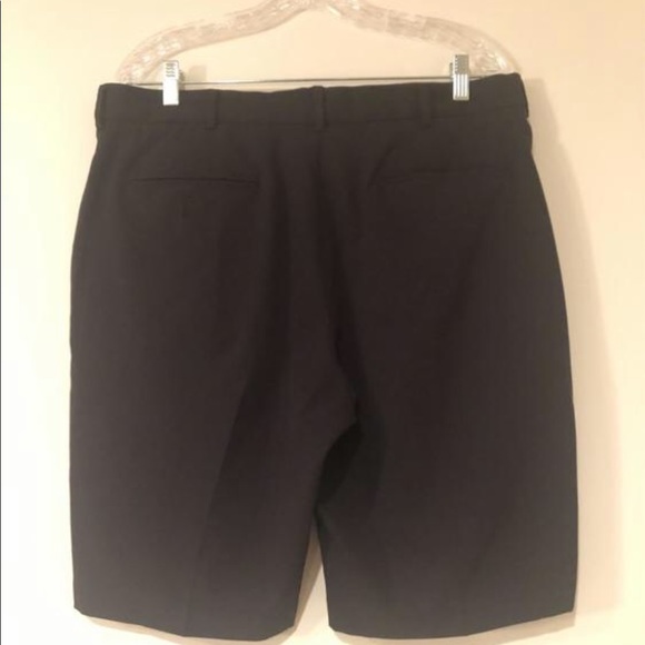 Walter Hagen Golf Shorts - Picture 2 of 3